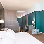 Unique Et Résidence 4* Saint-Raphaël