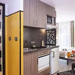 Hotel Unique Et Résidence 4*