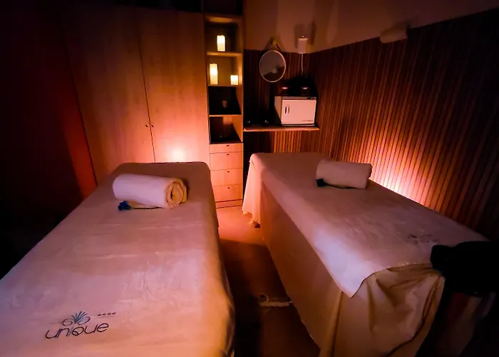 Unique & 4* Saint-Raphael (Var)