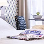 Unique & Hotel