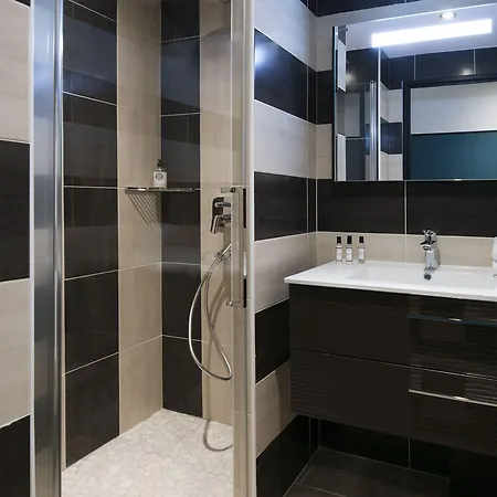 Unique & Otel 4*