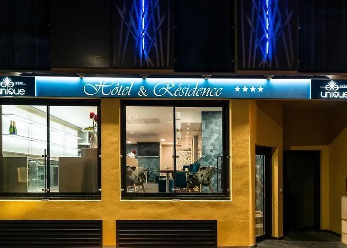 Unique & Hotel